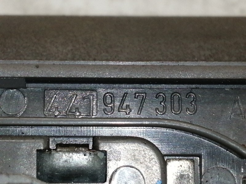 Recambio de no identificado para audi 100 berlina (c4) quattro referencia OEM IAM 4A0857607BASA ASIDERO TRASERO IZQUIERDO 441947