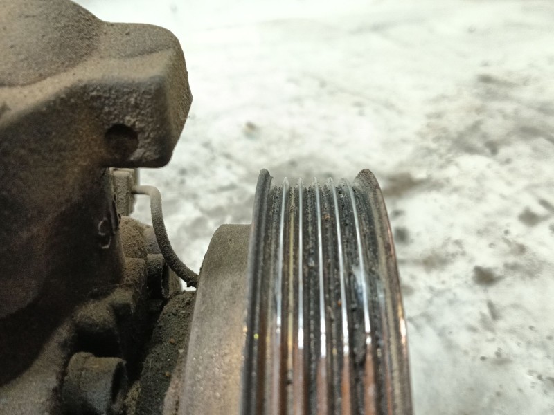 Recambio de compresor aire acondicionado para ssangyong kyron 200 xdi limited referencia OEM IAM 6641300015 681BA038049 DKV14C73