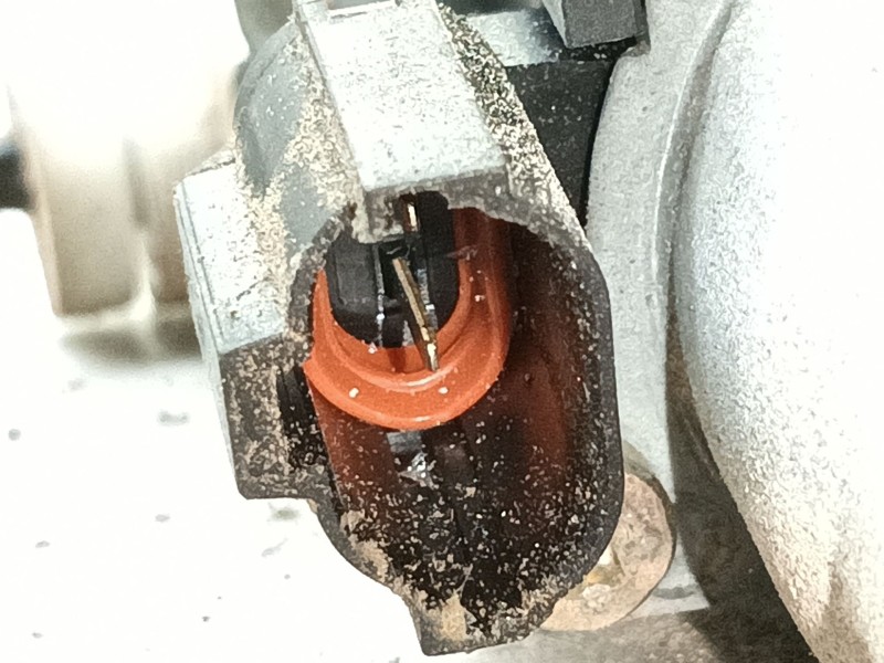 Recambio de elevalunas trasero derecho para ssangyong kyron 200 xdi limited referencia OEM IAM  ELECTRICO 2 PINES 