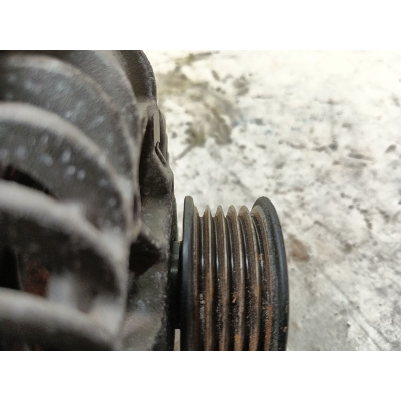 Recambio de alternador para bmw serie 5 berlina (e39) 525tds referencia OEM IAM 2246573 2549087 A13VI150