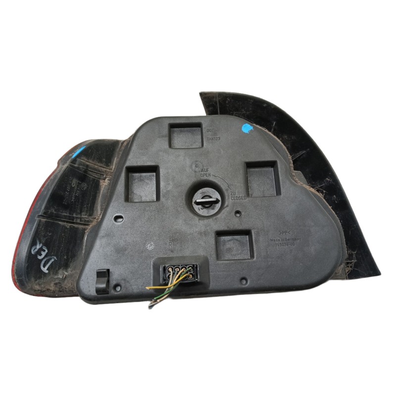 Recambio de piloto trasero derecho para bmw serie 5 berlina (e39) 525tds referencia OEM IAM 2VP00724002 6358032 