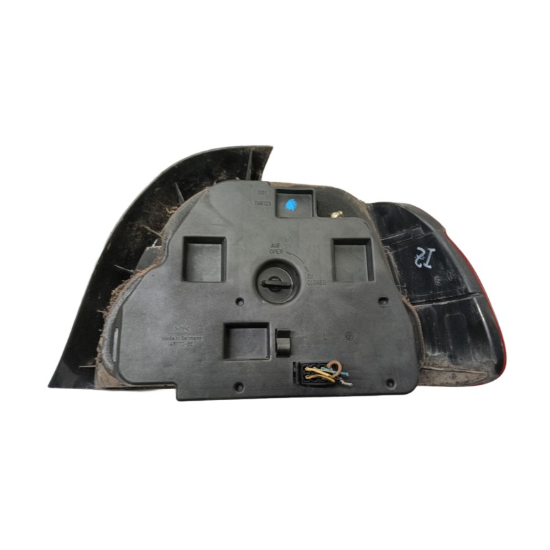 Recambio de piloto trasero izquierdo para bmw serie 5 berlina (e39) 525tds referencia OEM IAM 2VP00724001 8358031 