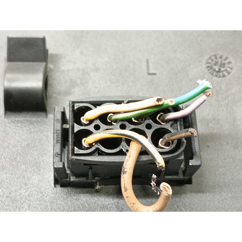 Recambio de piloto trasero izquierdo para bmw serie 5 berlina (e39) 525tds referencia OEM IAM 2VP00724001 8358031 