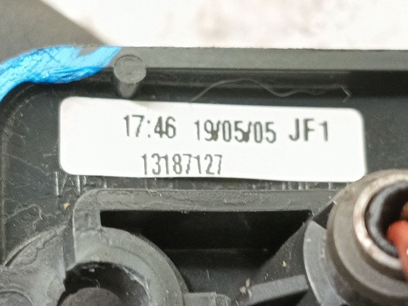 Recambio de parasol derecho para opel astra gtc cosmo referencia OEM IAM 13187127  