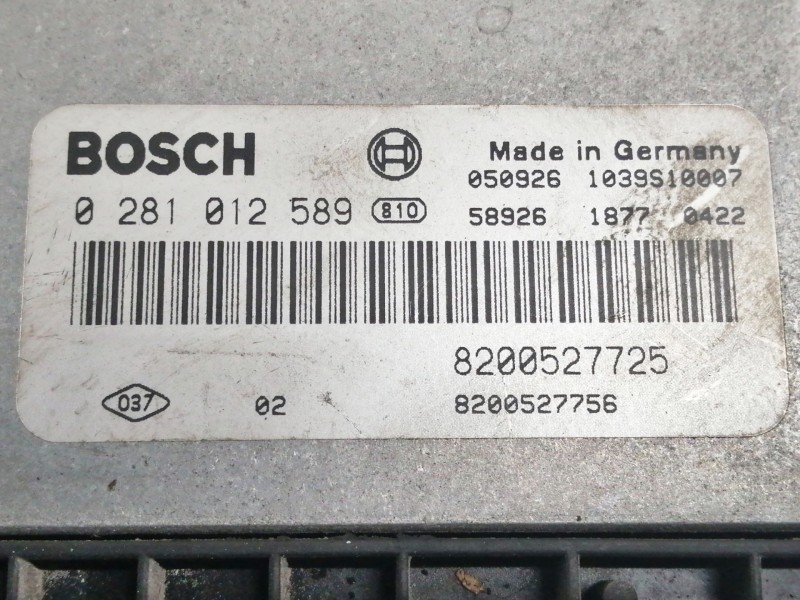 Recambio de centralita motor uce para renault scenic ii grand confort authentique referencia OEM IAM 0281012589 8200527725 82005