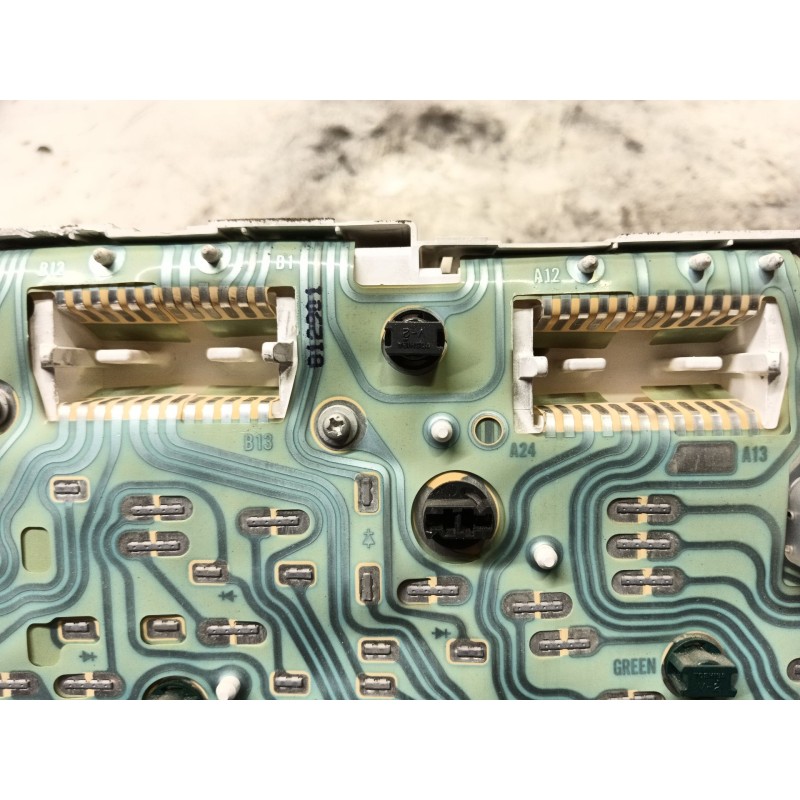 Recambio de cuadro instrumentos para volvo s40 berlina 1.6 referencia OEM IAM OP0200021ML1 431431B 