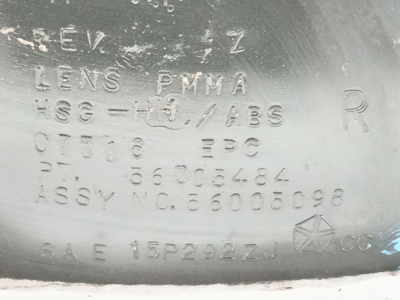 Recambio de piloto delantero derecho para jeep gr.cherokee (zj)/(z) 2.5 td laredo (z) referencia OEM IAM 56005484 56005098 15P29
