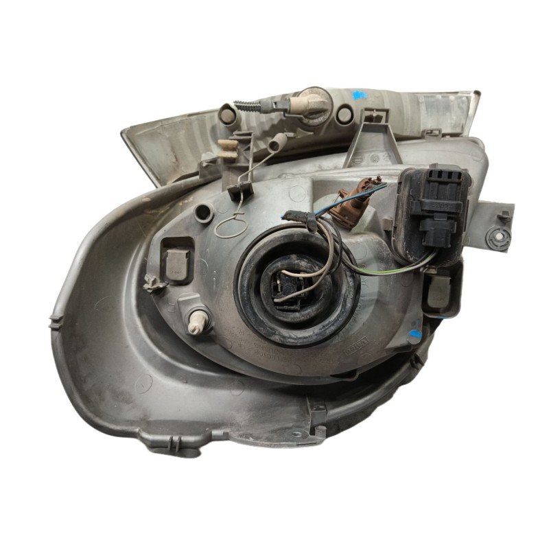 Recambio de faro derecho para nissan primastar (x83) caja cerrada batalla larga 2,94t referencia OEM IAM 7700311372 91165720 893