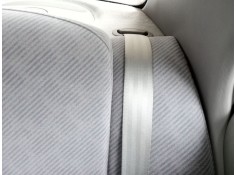 Recambio de cinturon seguridad trasero izquierdo para hyundai lantra berlina (rd) 1.6 gls referencia OEM IAM   
