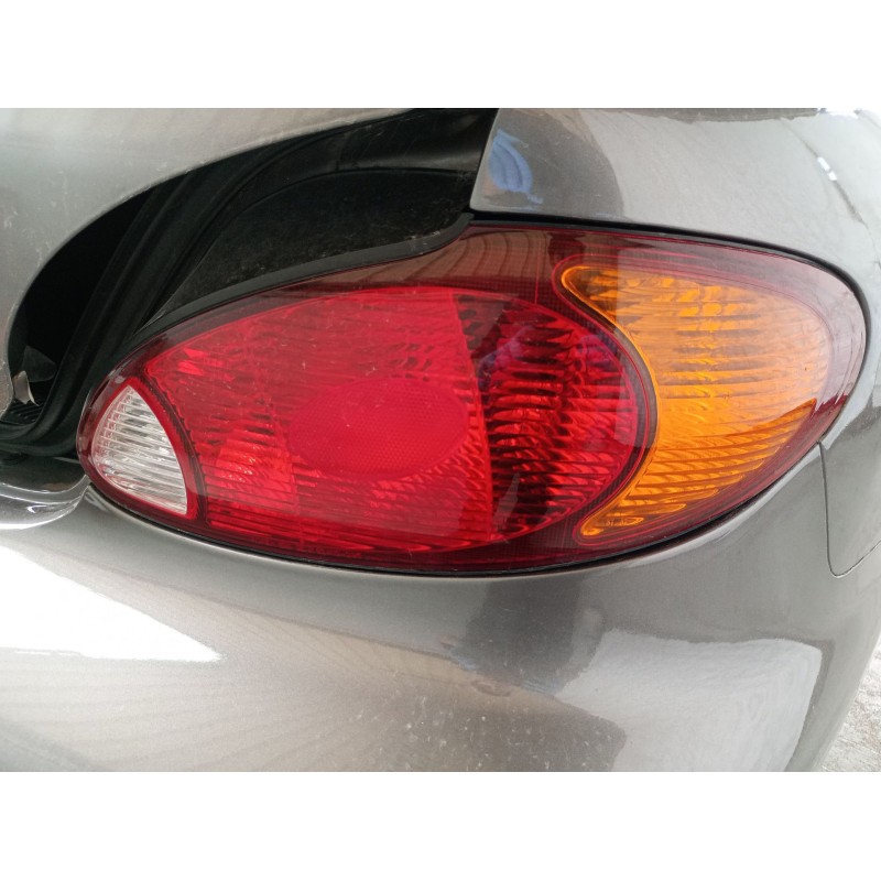 Recambio de piloto trasero derecho para hyundai lantra berlina (rd) 1.6 gls referencia OEM IAM   