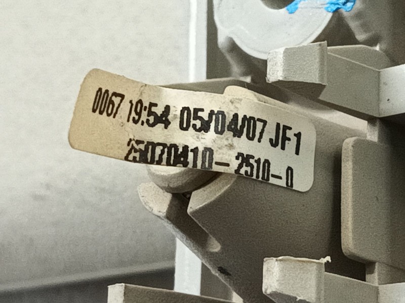 Recambio de parasol derecho para opel combo (corsa c) familiar referencia OEM IAM 2507041025100  
