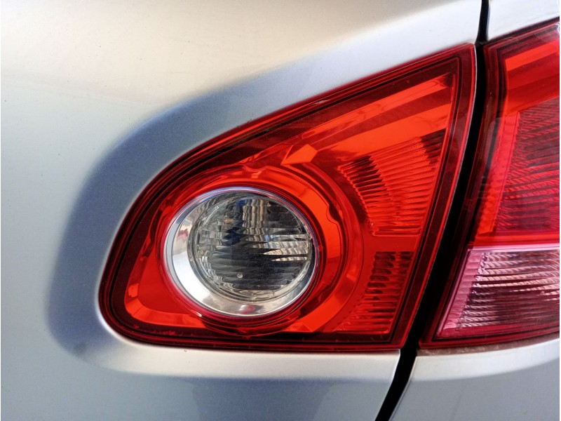 Recambio de piloto trasero derecho interior para nissan qashqai (j10) acenta referencia OEM IAM   