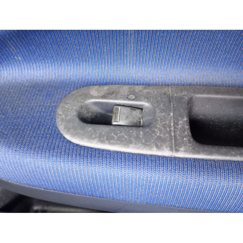 Recambio de mando elevalunas delantero derecho para honda hr-v (gh) 2wd (3-ptas.) (gh1) referencia OEM IAM   