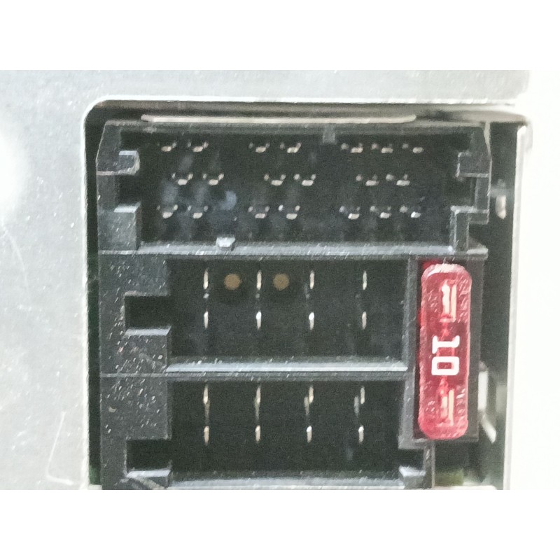 Recambio de sistema audio / radio cd para kia pro_cee´d emotion referencia OEM IAM 961401H600 A2C53298468 BS010745