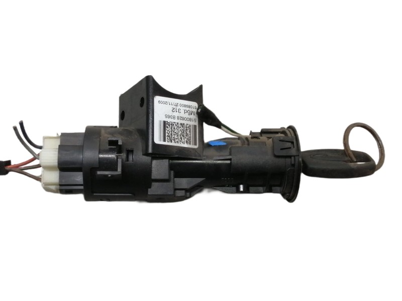 Recambio de conmutador de arranque para ford ka (ccu) titanium referencia OEM IAM 61089800 51800628B365 