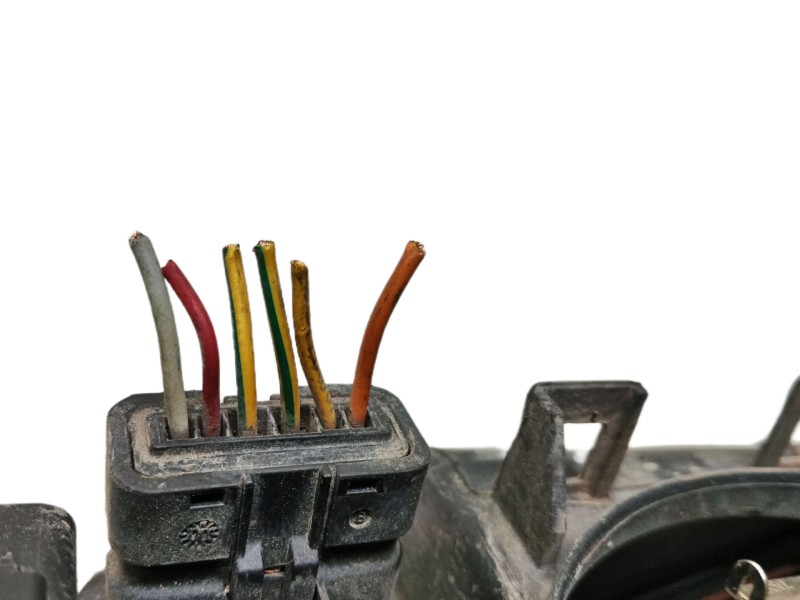 Recambio de faro izquierdo para peugeot 406 berlina (s1/s2) svdt referencia OEM IAM  0301175001 