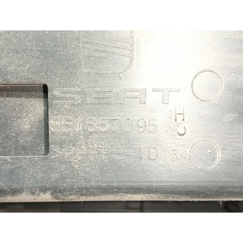 Recambio de guantera para seat leon st (5f8) reference referencia OEM IAM 5F1857095  