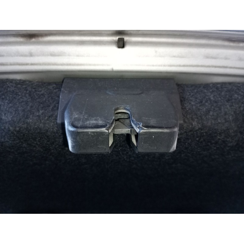 Recambio de cerradura maletero / porton para volvo s60 ii (134) d3 referencia OEM IAM   