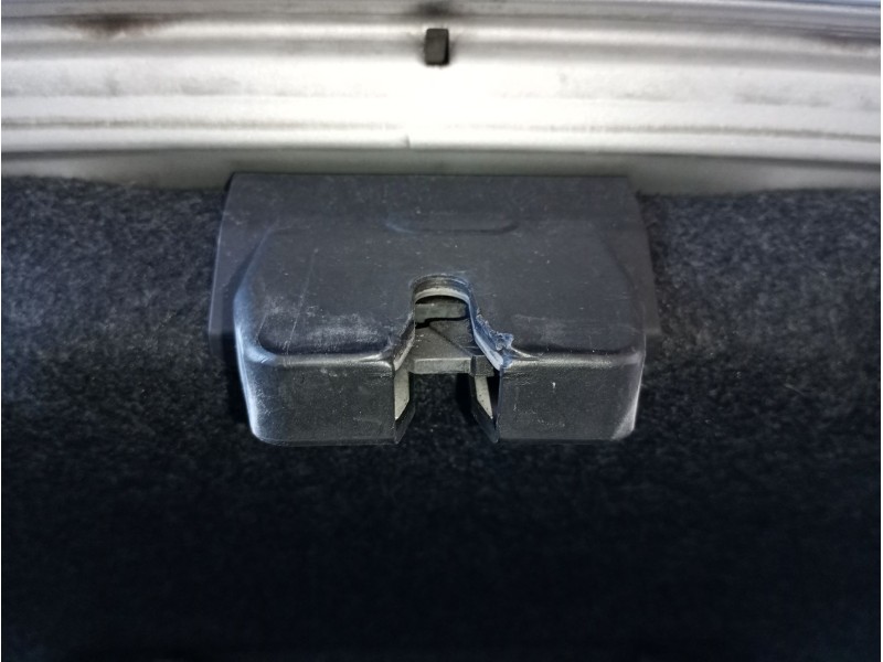 Recambio de cerradura maletero / porton para volvo s60 ii (134) d3 referencia OEM IAM   