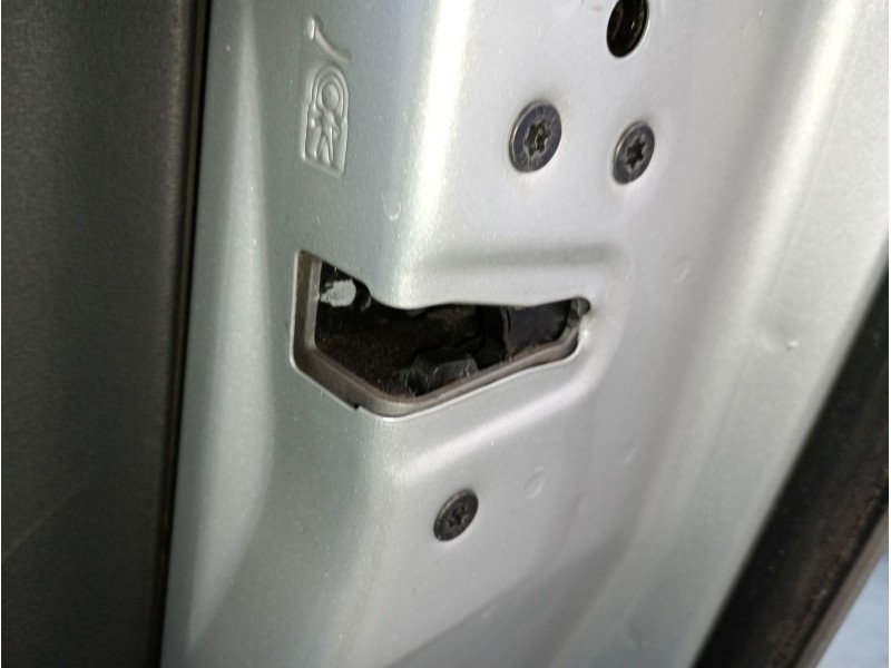 Recambio de cerradura puerta trasera derecha para volvo s60 ii (134) d3 referencia OEM IAM   