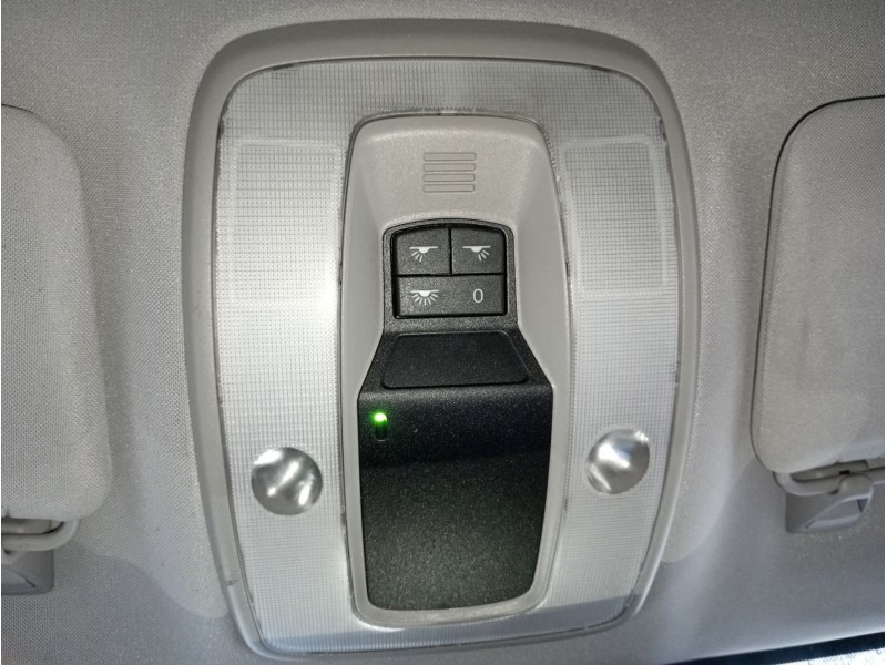 Recambio de luz interior para volvo s60 ii (134) d3 referencia OEM IAM   