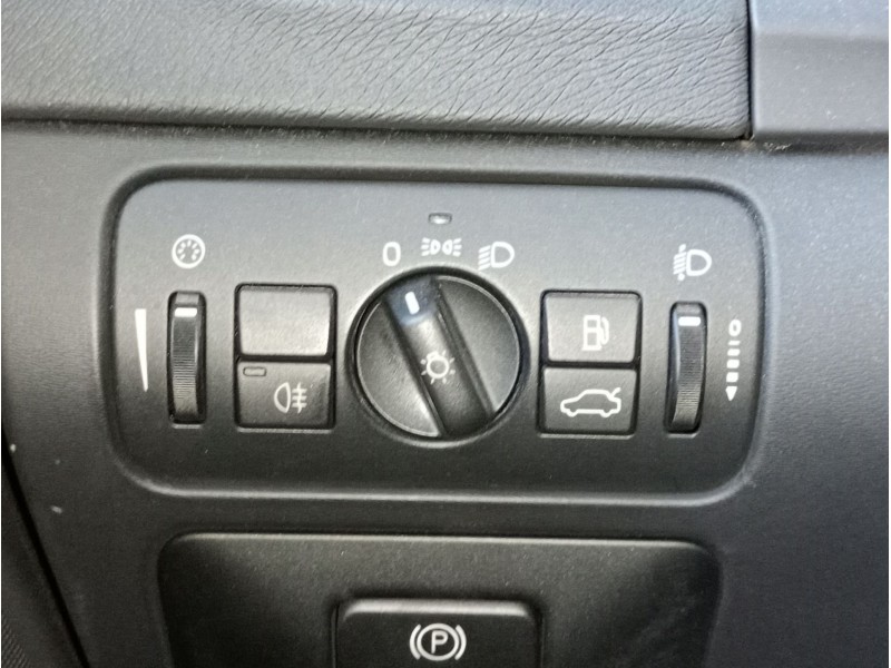 Recambio de mando luces para volvo s60 ii (134) d3 referencia OEM IAM   