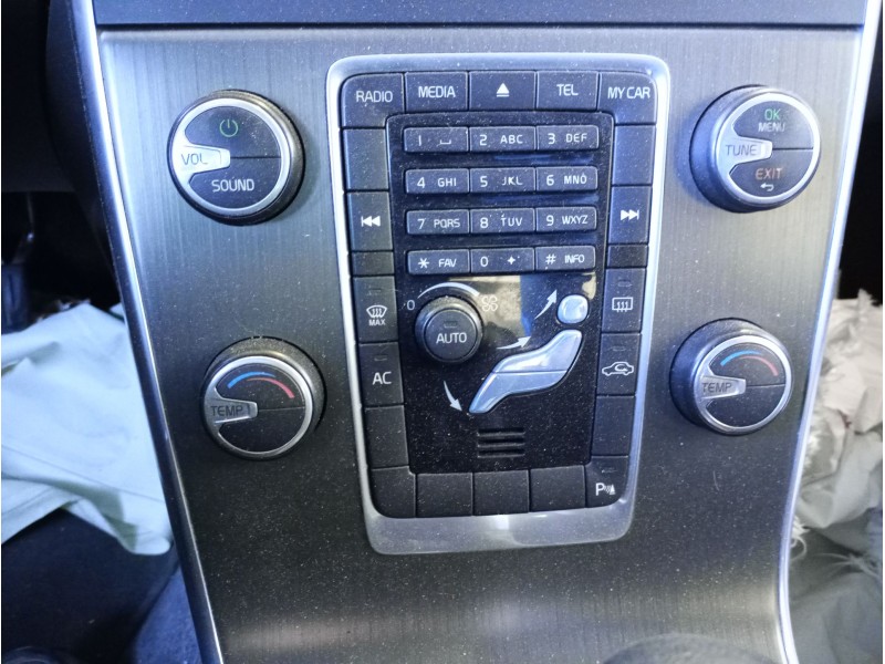 Recambio de sistema audio / radio cd para volvo s60 ii (134) d3 referencia OEM IAM   