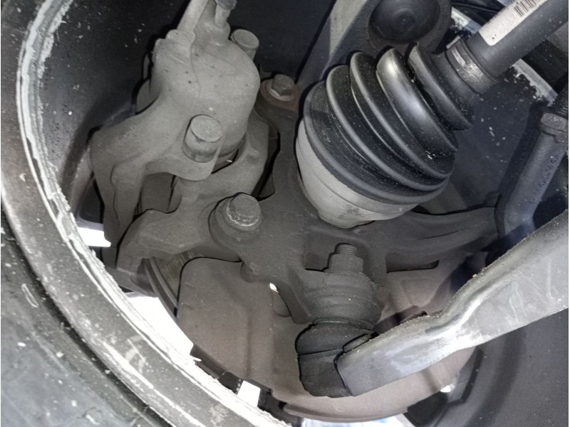 Recambio de mangueta delantera derecha para volvo s60 ii (134) d3 referencia OEM IAM   