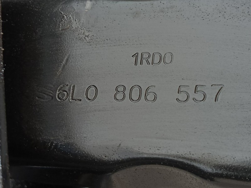 Recambio de refuerzo paragolpes delantero para seat ibiza (6l1) reference referencia OEM IAM 6L0806557  