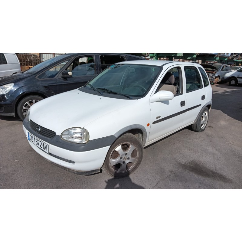 opel corsa b (s93) del año 2000