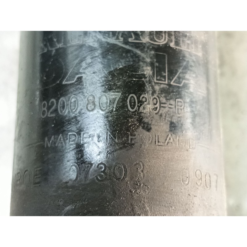 Recambio de amortiguador delantero derecho para dacia sandero ambiance referencia OEM IAM 8200807029B  