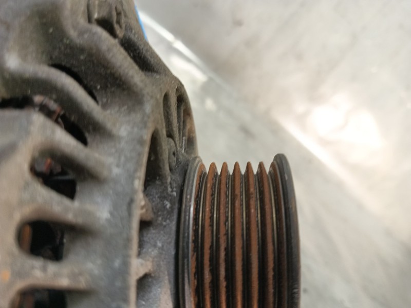 Recambio de alternador para ford fusion (cbk) ambiente referencia OEM IAM 2S6T10300CB 2904D12V A005TA7692