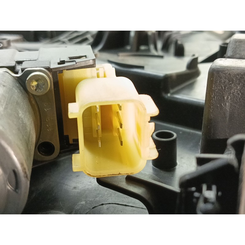 Recambio de elevalunas delantero izquierdo para ford fiesta (ccn) trend referencia OEM IAM  C1BBA045H17AB ELECTRICO 6 PINES