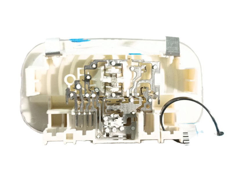 Recambio de luz interior para citroën c3 selection referencia OEM IAM  9680717080 