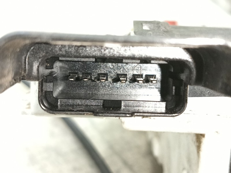 Recambio de cerradura puerta trasera derecha para citroën c3 collection referencia OEM IAM A04997 PSA006249 4102N0069I6