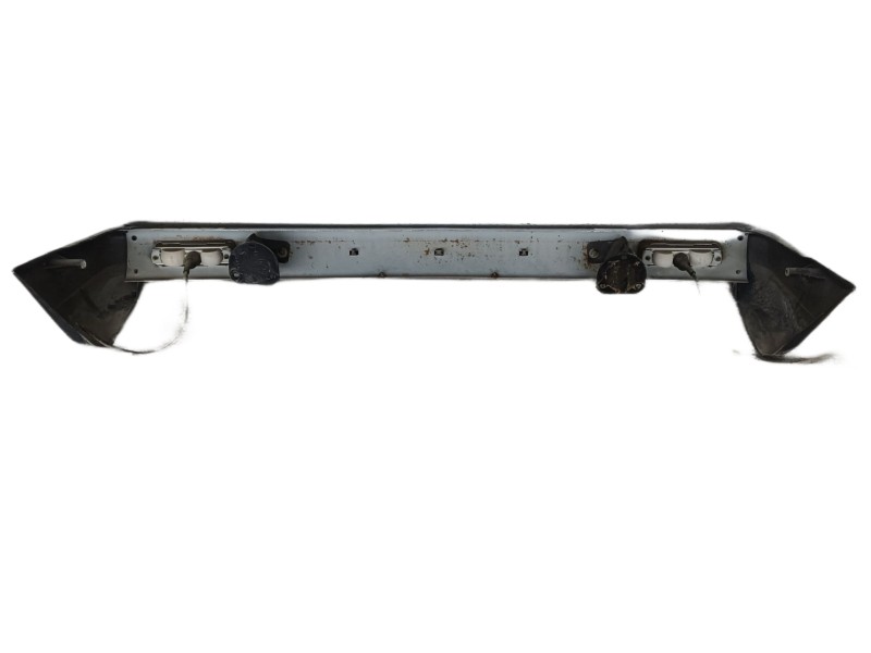 Recambio de paragolpes delantero para seat 131 referencia OEM IAM   