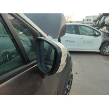 RETROVISOR DERECHO 