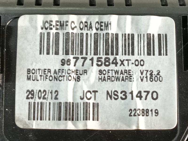 Recambio de pantalla multifuncion para citroën c3 selection referencia OEM IAM NS31470 96771584XT 2238819