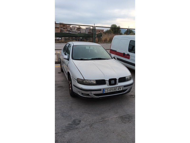 seat toledo ii (1m2) del año 2000