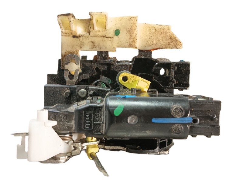 Recambio de cerradura puerta delantera izquierda para dacia duster ambiance 4x2 referencia OEM IAM   