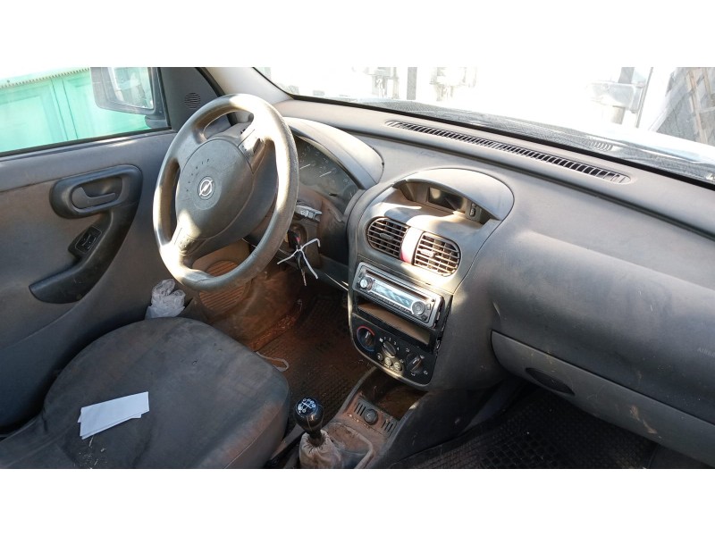 opel combo (corsa c) del año 2003