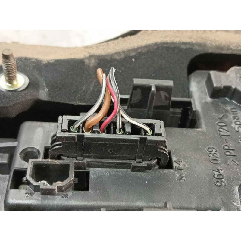 Recambio de piloto trasero izquierdo para seat ibiza ii (6k1) 1.4 i referencia OEM IAM 0  