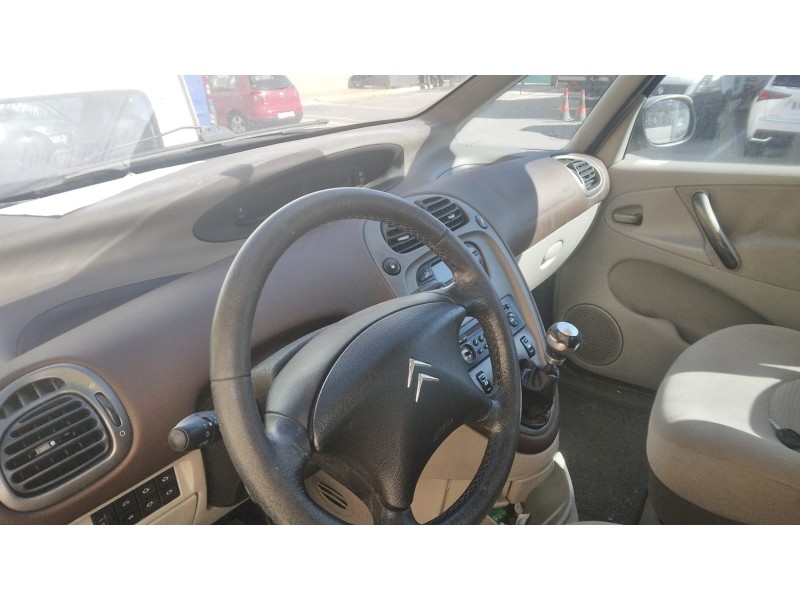 citroën xsara picasso (n68) del año 2003