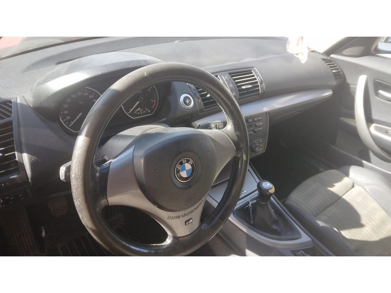 bmw 1 (e87) del año 2004