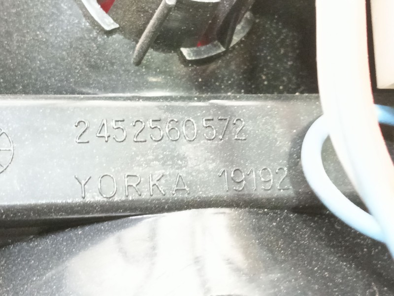 Recambio de piloto trasero derecho para seat 131 referencia OEM IAM   