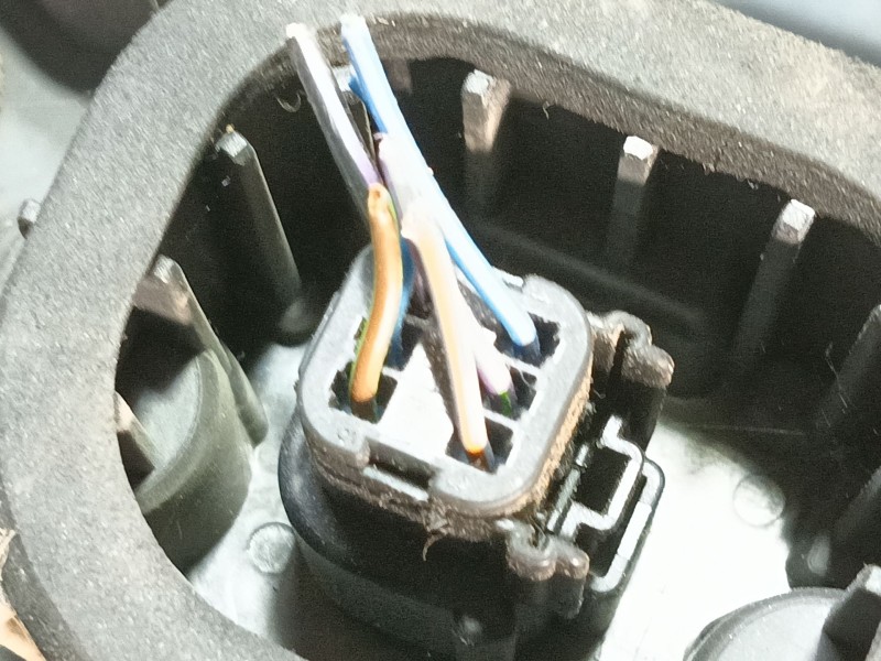 Recambio de piloto trasero izquierdo para ford tourneo courier (c4a) ambiente referencia OEM IAM   