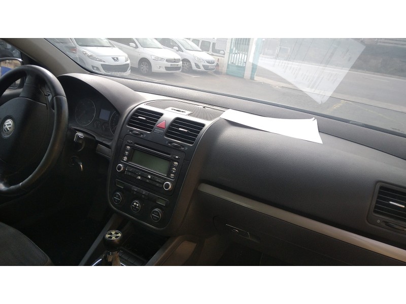 volkswagen golf v (1k1) del año 2006