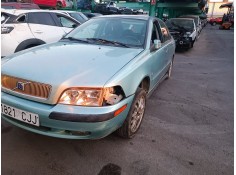 VOLVO S40 BERLINA