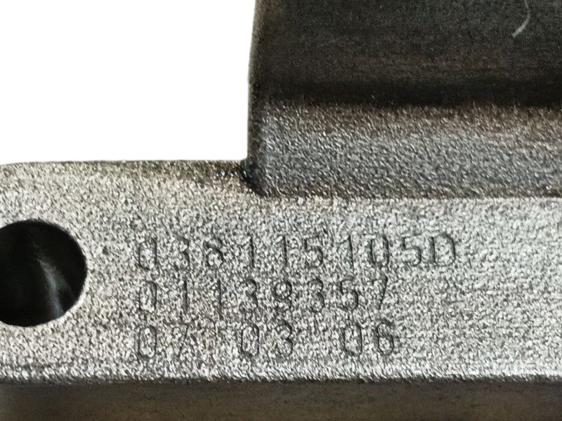 Recambio de bomba aceite para seat ibiza (6l1) f.r. referencia OEM IAM 038115105D  