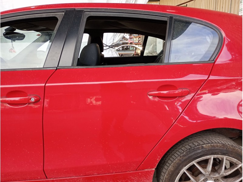 Recambio de puerta trasera izquierda para bmw 1 (e87) 118 d referencia OEM IAM   